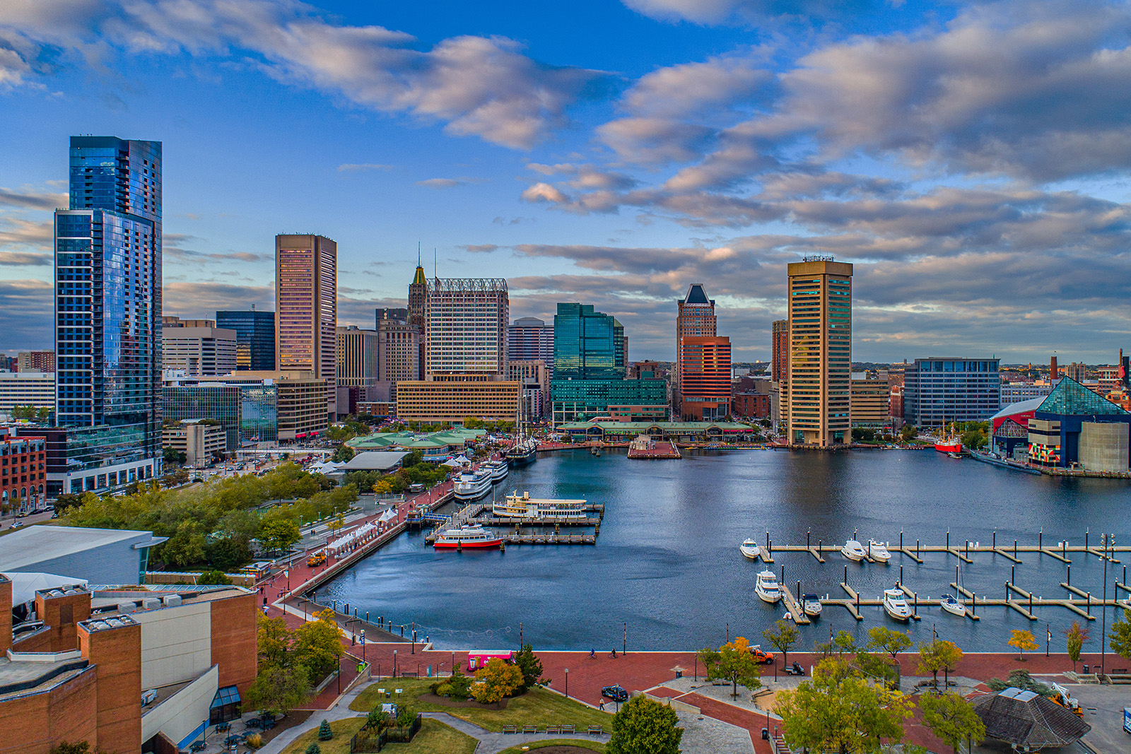 Laurel Bowie Implant and Cosmetic Dentistry | Dentures, Emergency Treatment and Laser Dentistry